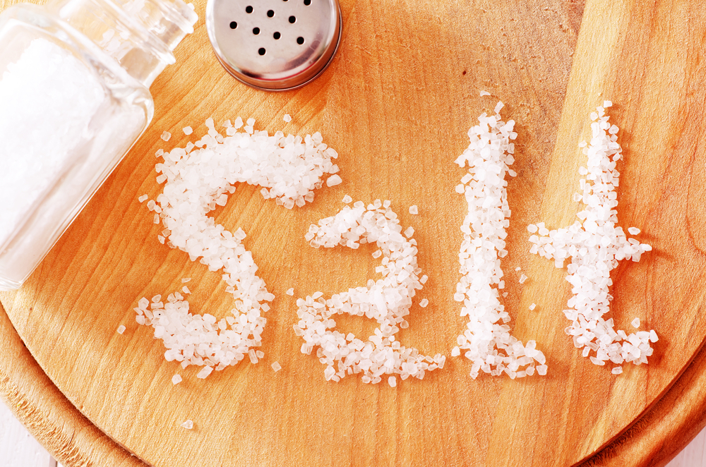 現代人の多くが悩まされている塩分の摂りすぎはダイエットによくない